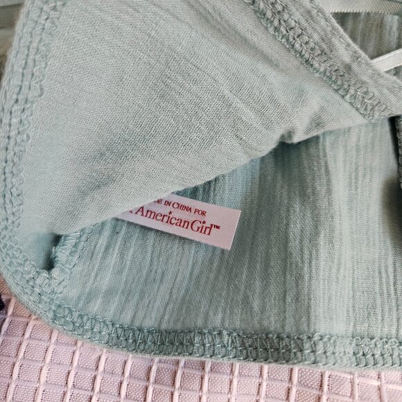 Sparkly Tunic and Jeans Outfit - American Girl - Picture 6 of 6